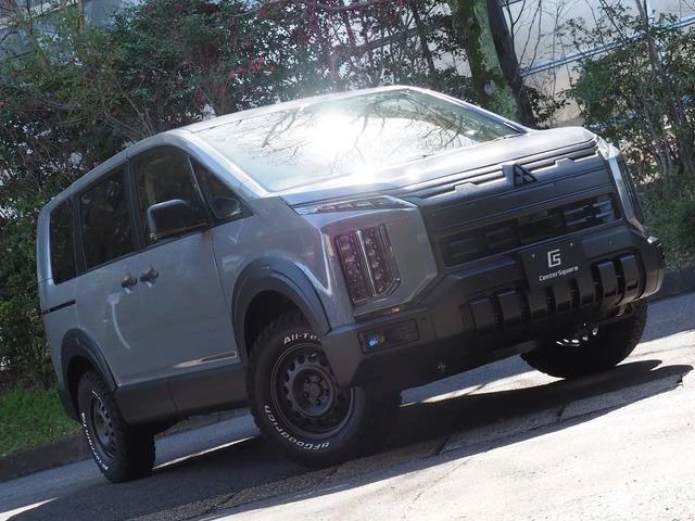 Mitsubishi DELICA