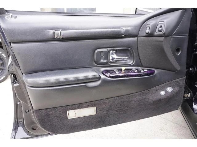 Lincoln TOWNCAR 26