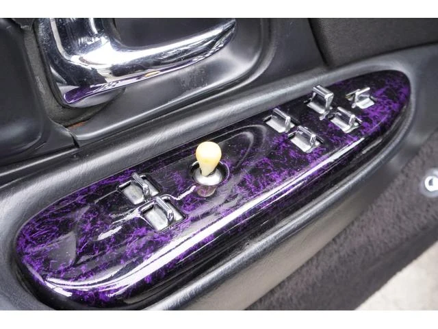 Lincoln TOWNCAR 27
