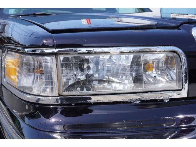 Lincoln TOWNCAR 54