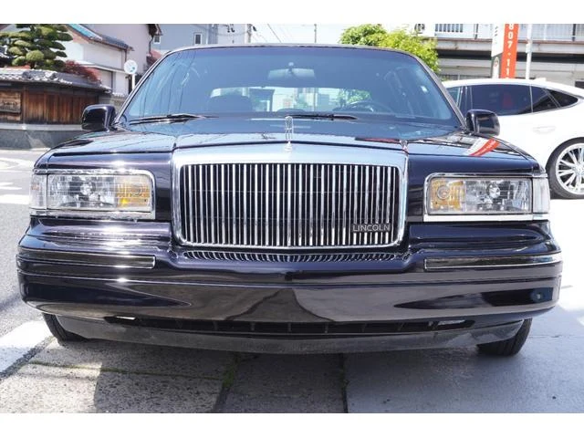 Lincoln TOWNCAR 22