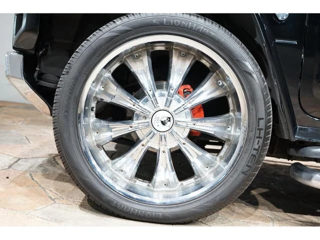 Hummer H2 34