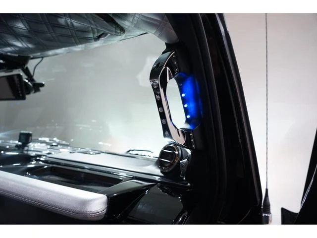 Hummer H2 44