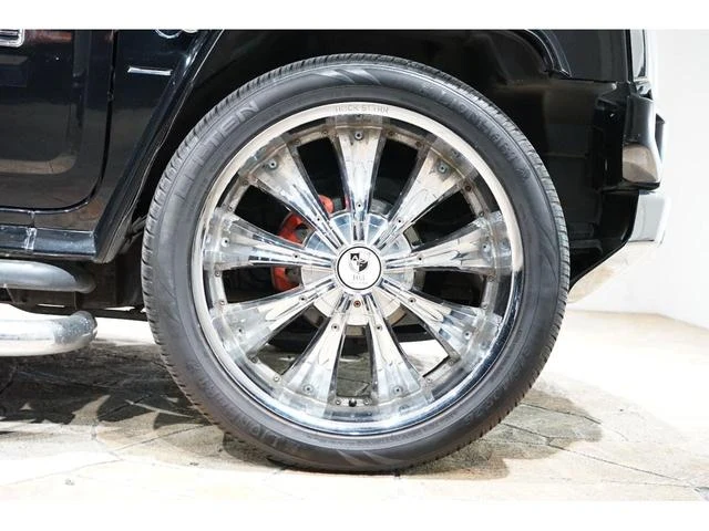 Hummer H2 35