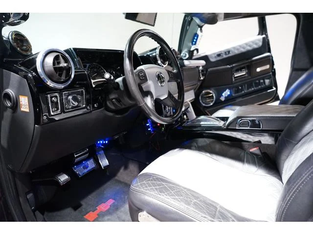 Hummer H2 11