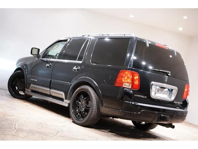 Lincoln NAVIGATOR 25