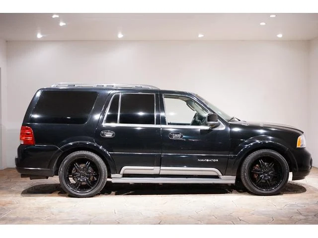 Lincoln NAVIGATOR 6