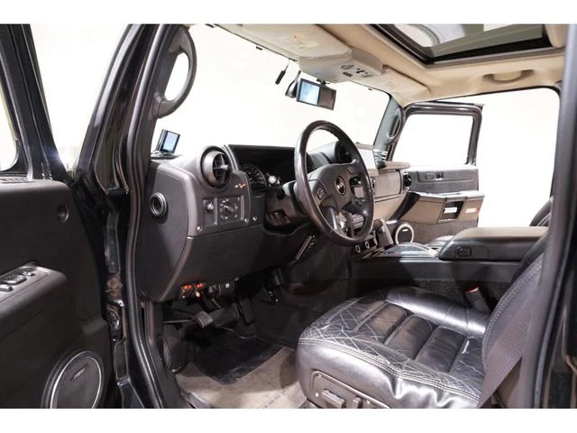 Hummer H2 35