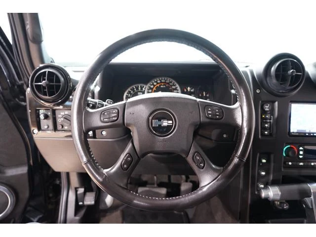 Hummer H2 17