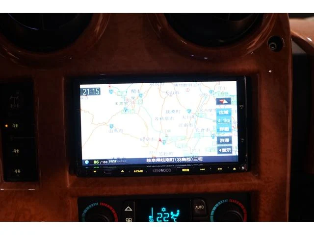 Hummer H2 52