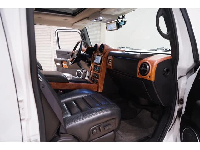 Hummer H2 16