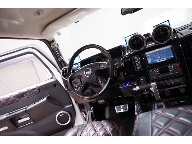 Hummer H2 31