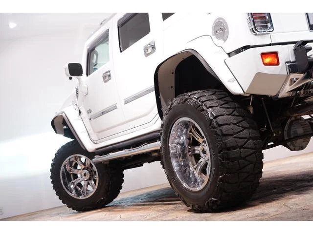 Hummer H2 42