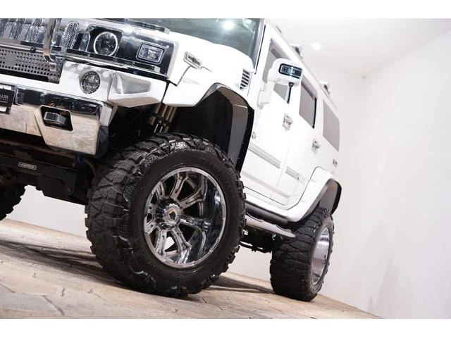 Hummer H2 38