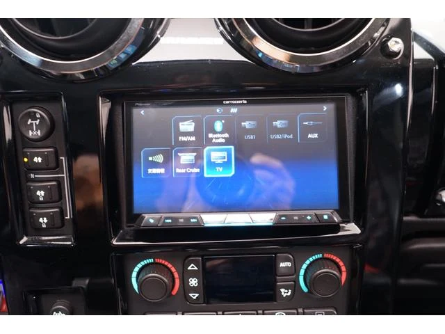 Hummer H2 24