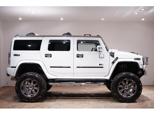 Hummer H2 7