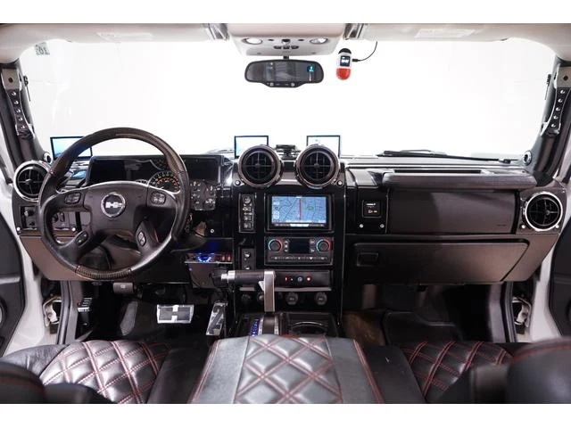 Hummer H2 33