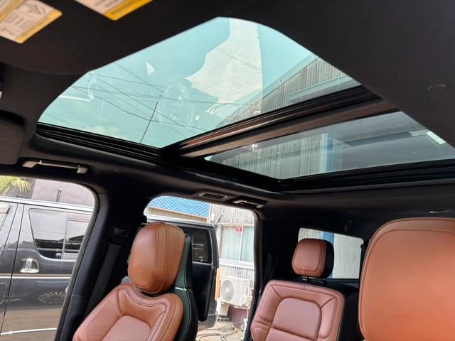 Lincoln NAVIGATOR 18