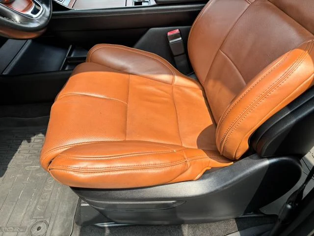 Lincoln NAVIGATOR 11