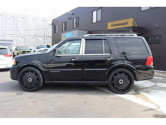 Lincoln NAVIGATOR 4