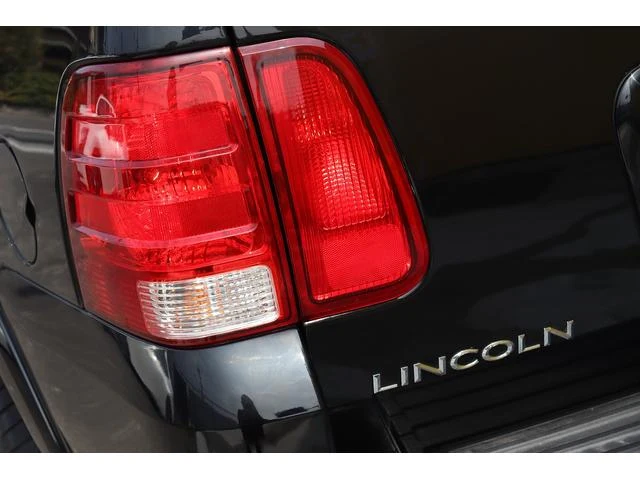 Lincoln NAVIGATOR 30