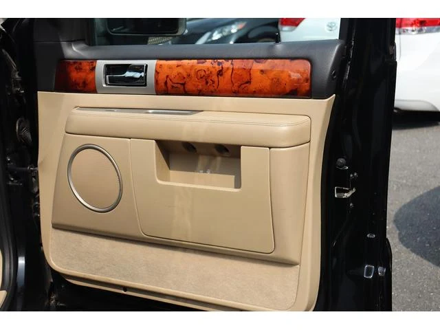 Lincoln NAVIGATOR 50