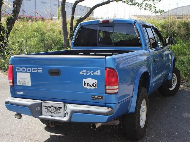 Dodge DAKOTA 47