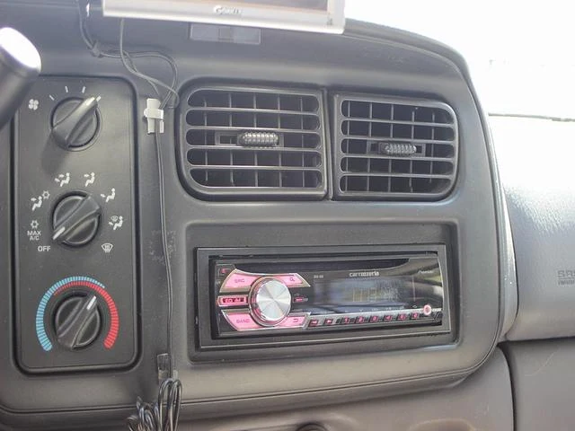 Dodge DAKOTA 16