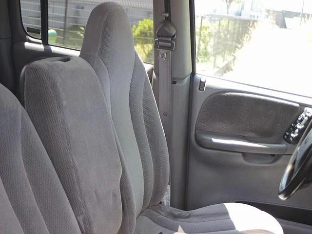 Dodge DAKOTA 39