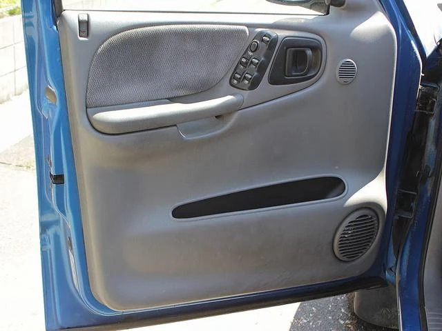 Dodge DAKOTA 22