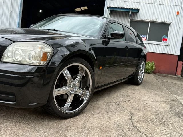 Dodge MAGNUM 10