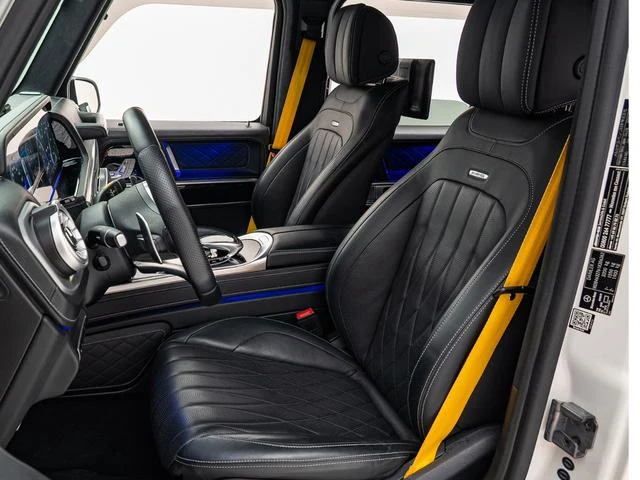 MERCEDES AMG G-CLASS 4