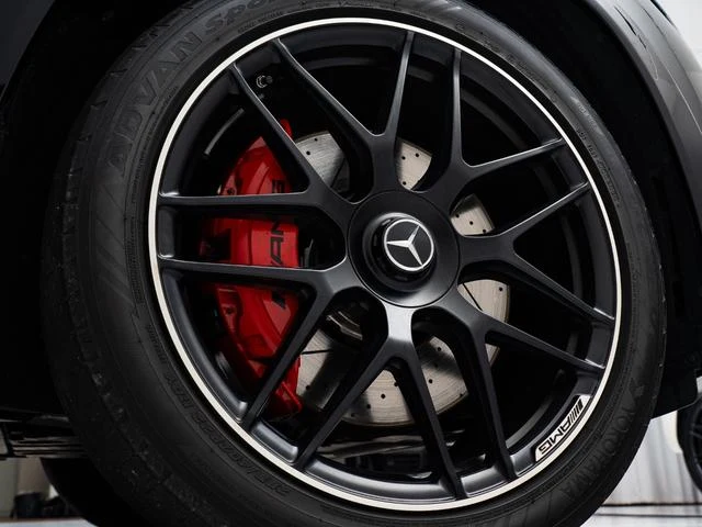 MERCEDES AMG GLE 13