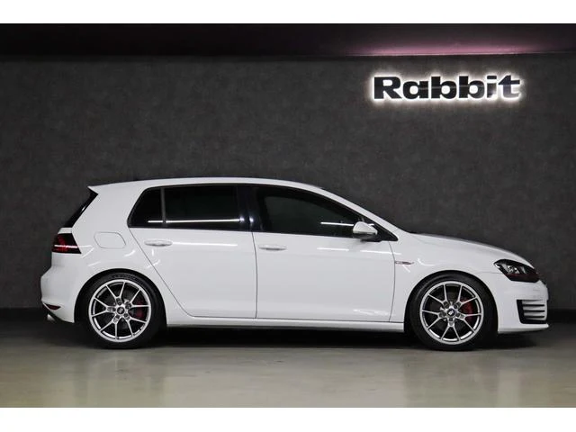 Volkswagen GOLF 13