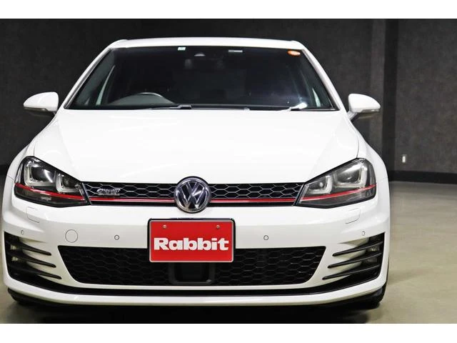 Volkswagen GOLF 38