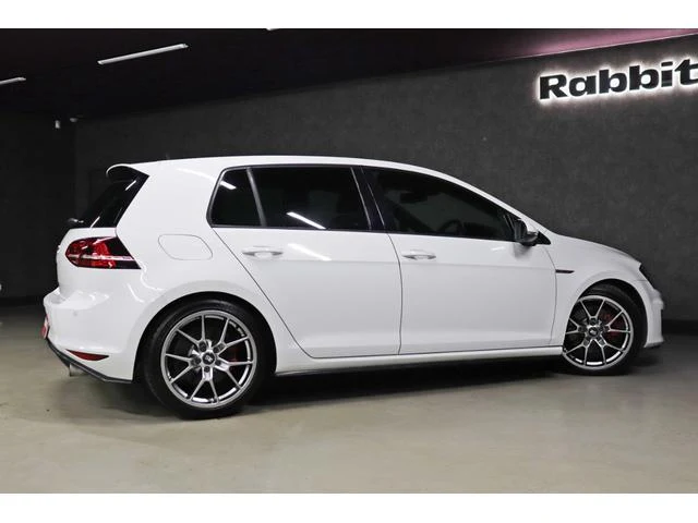 Volkswagen GOLF 14