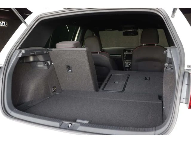 Volkswagen GOLF 34