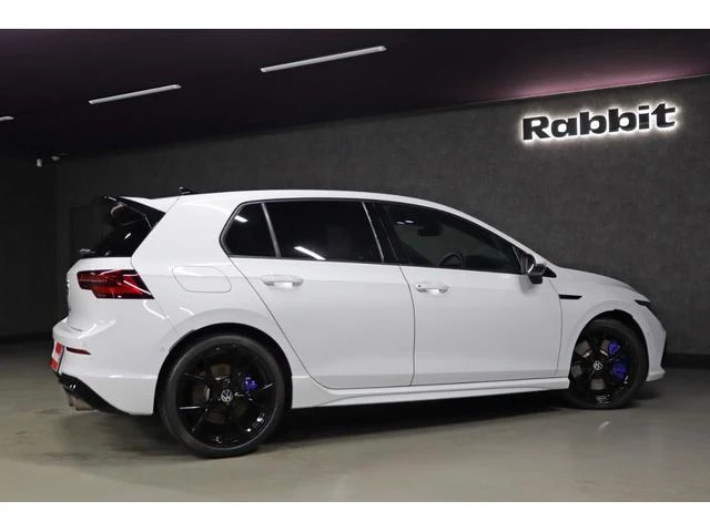 Volkswagen GOLF 16