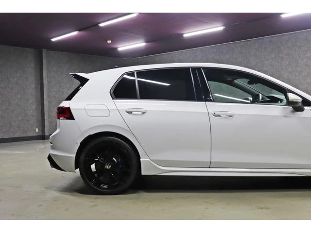 Volkswagen GOLF 42