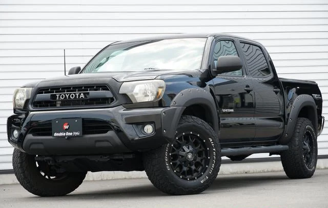 AMERICA TOYOTA TACOMA