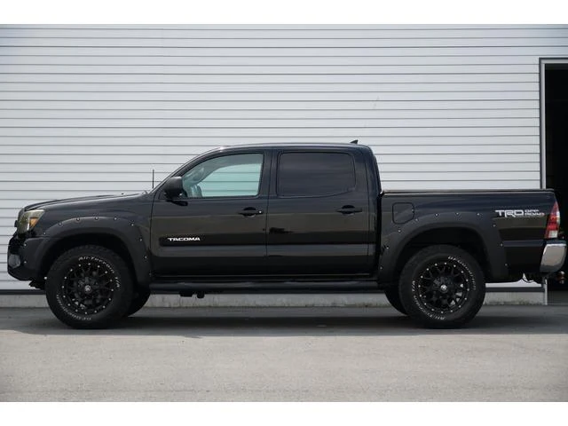 AMERICA TOYOTA TACOMA 8