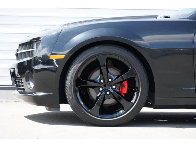 Chevrolet CAMARO 56