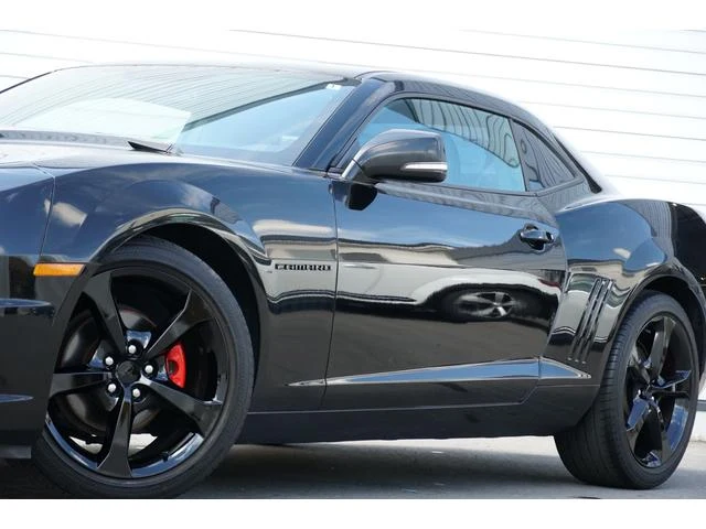 Chevrolet CAMARO 52