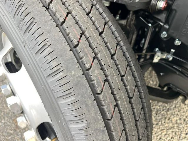 Mitsubishi Fuso CANTER 38