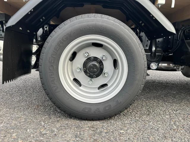 Mitsubishi Fuso CANTER 39