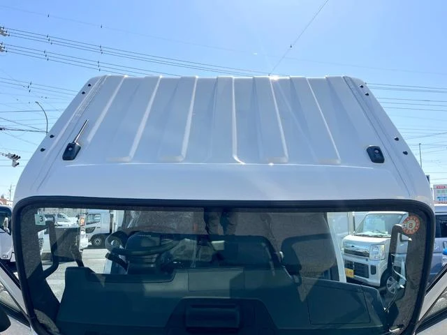 Isuzu ELF 34