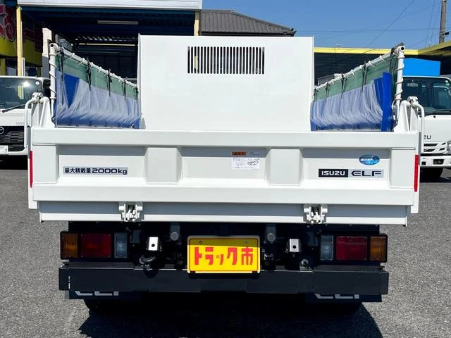 Isuzu ELF 5