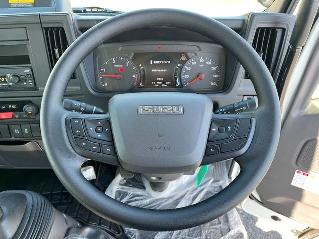 Isuzu ELF 20