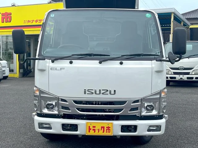 Isuzu ELF 2