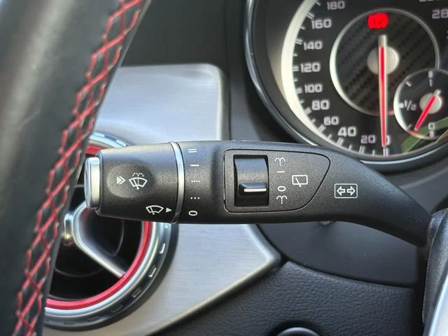 MERCEDES AMG GLA-CLASS 28